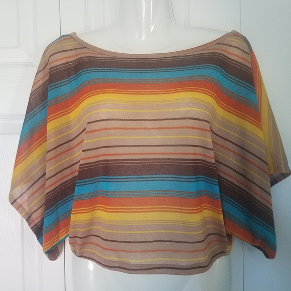 Almost Famous Tops - Almost Famous 70s look striped crop w/ wide sleeve